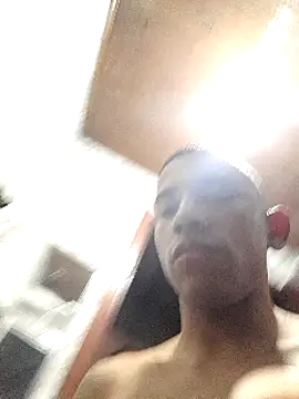 Snapshot of Mineirinho043 chatting on 02.12.25 Mineirinho043 online show from 02.12.25