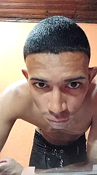 Snapshot of Mineirinho043 chatting on 02.20.25 Mineirinho043 online show from 02.20.25