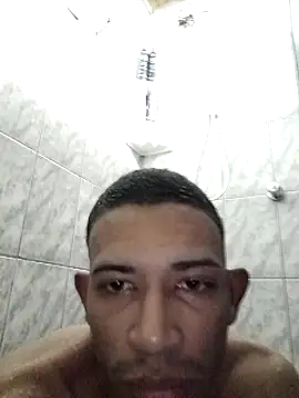 Snapshot of Mineirinho043 chatting on 02.22.25 Mineirinho043 online show from 02.22.25