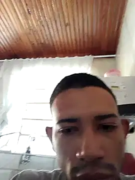 Snapshot of Mineirinho043 chatting on 02.26.25 Mineirinho043 online show from 02.26.25