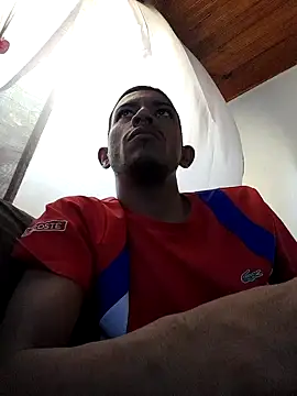 Snapshot of Mineirinho043 chatting on 03.08.25 Mineirinho043 online show from 03.08.25