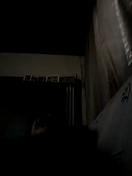 Snapshot of Mineirinho043 chatting on 03.19.25 Mineirinho043 online show from 03.19.25