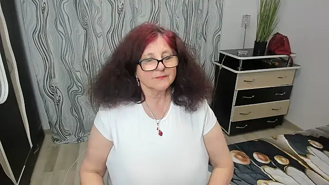 NoraJohnson6 online show from 03.21.25