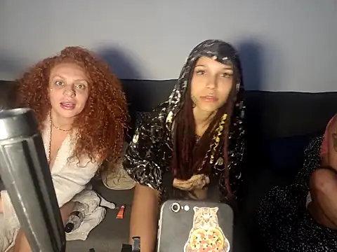 Snapshot of nickelfie chatting on 03.01.25 nickelfie online show from 03.01.25