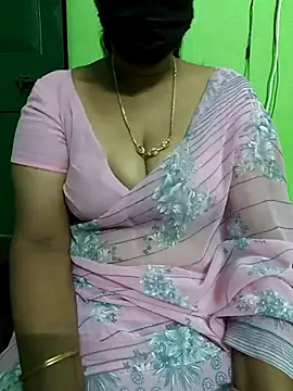 Snapshot of niiveditha chatting on 03.20.25 niiveditha online show from 03.20.25