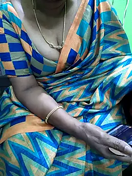 Snapshot of niiveditha chatting on 09.20.25 niiveditha online show from 09.20.25