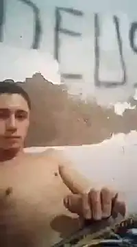 Snapshot of shuelldin chatting on 03.10.25 shuelldin online show from 03.10.25