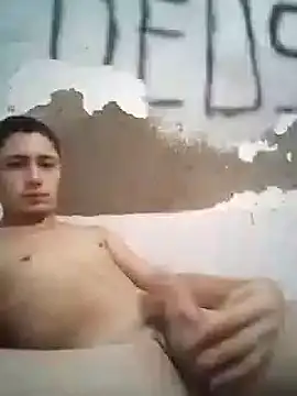 Snapshot of shuelldin chatting on 03.16.25 shuelldin online show from 03.16.25