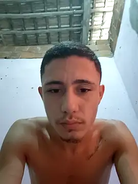 Snapshot of shuelldin chatting on 10.12.25 shuelldin online show from 10.12.25