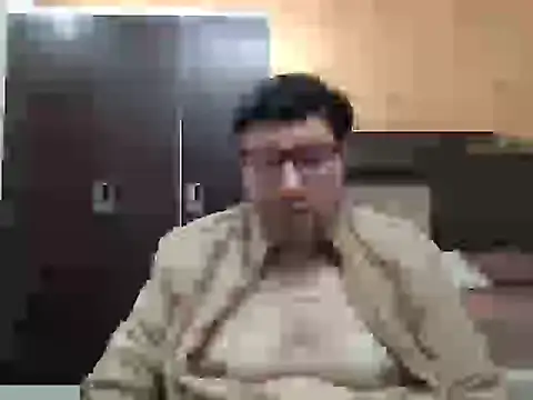 Snapshot of innocentboy1987 chatting on 02.18.25 innocentboy1987 online show from 02.18.25