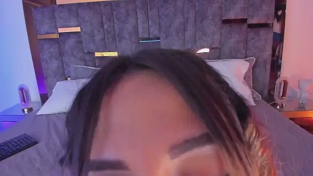 Snapshot of Nataylayla chatting on 03.12.25 Nataylayla online show from 03.12.25