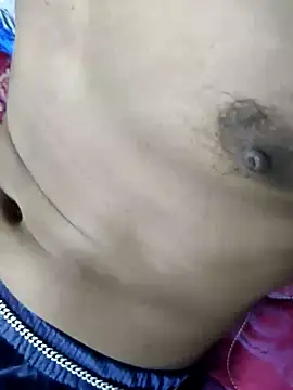 Snapshot of AarthiRaju chatting on 02.21.25 AarthiRaju online show from 02.21.25