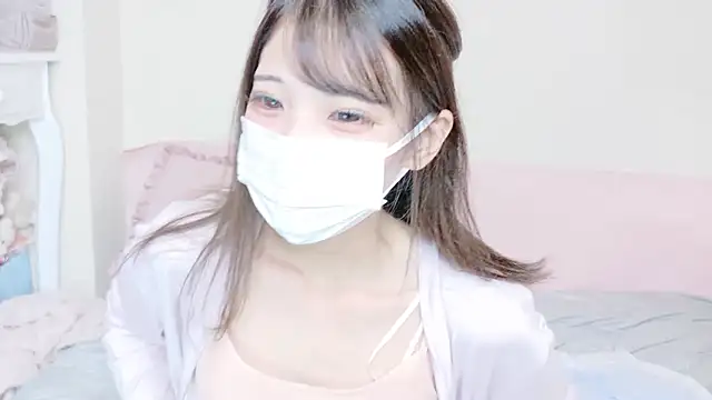 Snapshot of -nyanko- chatting on 10.22.25 -nyanko- online show from 10.22.25