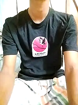 Snapshot of bong_crave chatting on 03.11.25 bong crave online show from 03.11.25