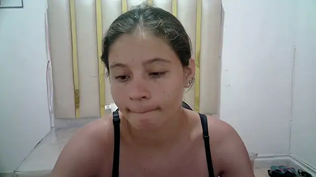 Snapshot of flakita_sexyhot chatting on 10.18.25 flakita sexyhot online show from 10.18.25