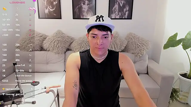 Snapshot of _JacobMiller__ chatting on 02.10.25 JacobMiller online show from 02.10.25