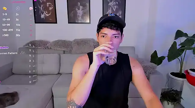 Snapshot of _JacobMiller__ chatting on 03.01.25 JacobMiller online show from 03.01.25