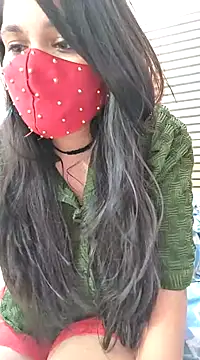 Snapshot of Sangitalive chatting on 03.18.25 Sangitalive online show from 03.18.25