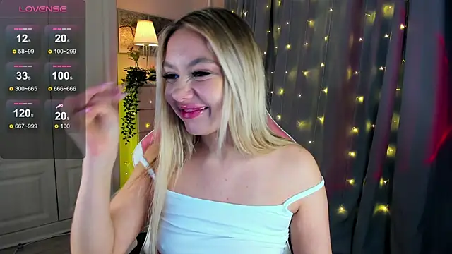 Snapshot of _Loneve__ chatting on 03.13.25  Loneve   online show from 03.13.25