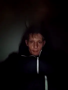 Snapshot of Kamilll94@xh chatting on 11.01.25 Kamilll94xh online show from 11.01.25