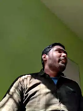 Snapshot of ccuteboyyyy chatting on 03.05.25 ccuteboyyyy online show from 03.05.25