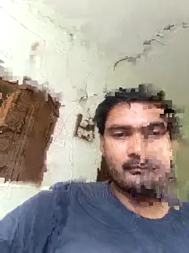 Snapshot of ccuteboyyyy chatting on 10.03.25 ccuteboyyyy online show from 10.03.25