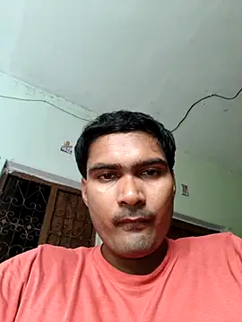 Snapshot of ccuteboyyyy chatting on 10.07.25 ccuteboyyyy online show from 10.07.25