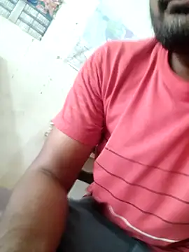 Snapshot of ccuteboyyyy chatting on 10.23.25 ccuteboyyyy online show from 10.23.25