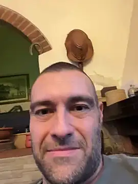 Snapshot of Jackcazzone_82 chatting on 03.01.25 Jackcazzone 82 online show from 03.01.25