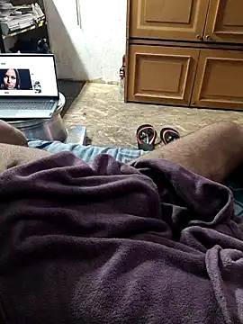 Snapshot of Feca657 chatting on 11.13.25 Feca657 online show from 11.13.25