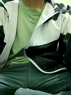 Snapshot of Aaradhna-hoy chatting on 03.05.25 Aaradhna-hoy online show from 03.05.25