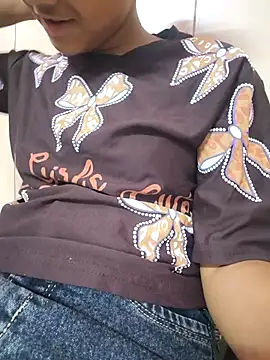 Snapshot of Aaradhna-hoy chatting on 10.08.25 Aaradhna-hoy online show from 10.08.25