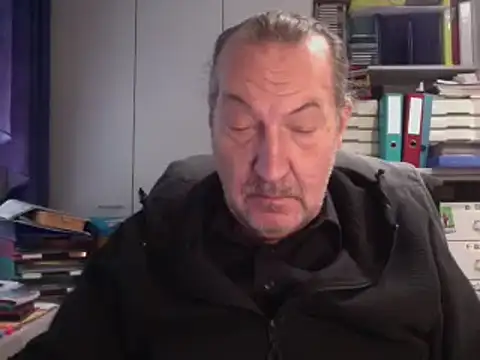 Snapshot of HMStraps01 chatting on 01.15.25 HMStraps01 online show from 01.15.25