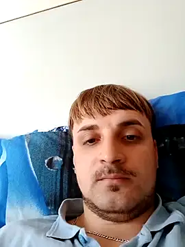 Snapshot of Eusuntnoulgigolo chatting on 02.19.25 Eusuntnoulgigolo online show from 02.19.25