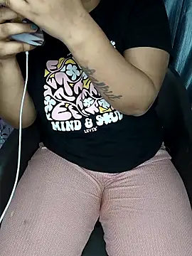 Snapshot of Sassy-soumu chatting on 02.26.25 Sassy-soumu online show from 02.26.25