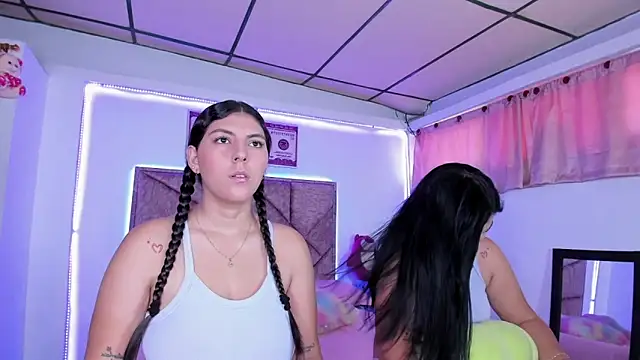 Cristal Smith20 online show from 09.12.25