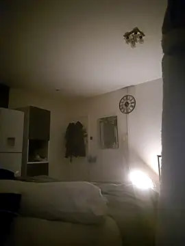 Snapshot of Mrnutella chatting on 02.25.25 Mrnutella online show from 02.25.25