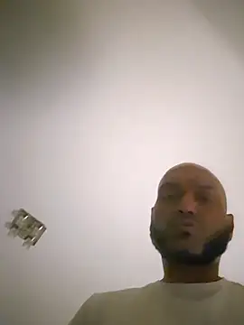 Snapshot of Mrnutella chatting on 02.25.25 Mrnutella online show from 02.25.25