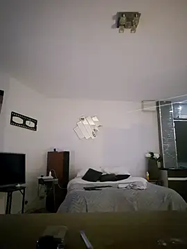 Snapshot of Mrnutella chatting on 02.26.25 Mrnutella online show from 02.26.25