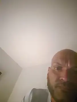 Snapshot of Mrnutella chatting on 03.06.25 Mrnutella online show from 03.06.25