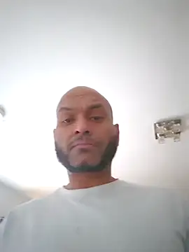 Snapshot of Mrnutella chatting on 03.07.25 Mrnutella online show from 03.07.25