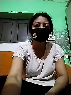 Snapshot of cuteangel9999 chatting on 02.18.25 cuteangel9999 online show from 02.18.25