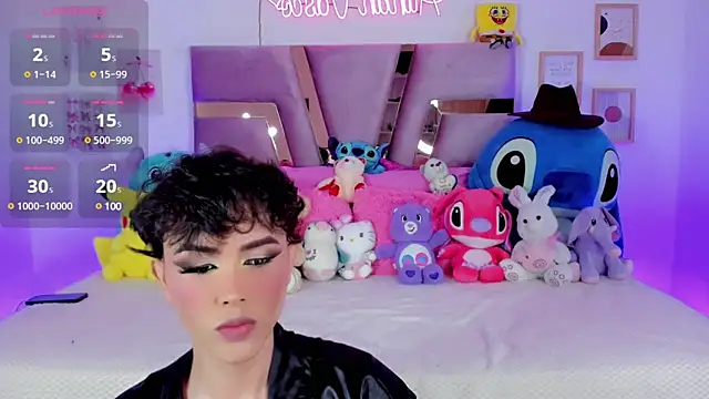 Snapshot of femboy-20 chatting on 03.22.25 femboy-20 online show from 03.22.25