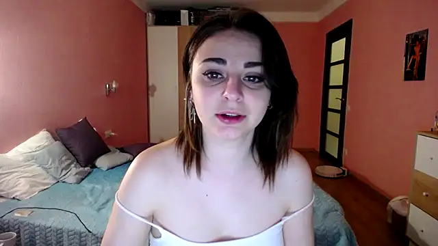 AnnsLove is online show from 03.22.25