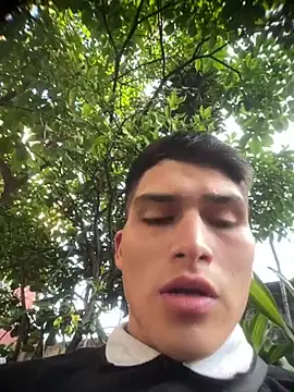 Snapshot of MaxxxSteil chatting on 03.22.25 MaxxxSteil online show from 03.22.25