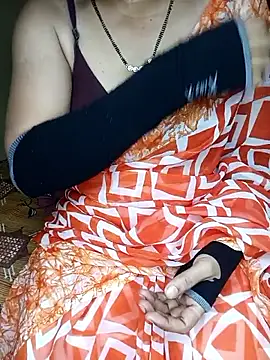 Snapshot of geetha_telugu_kan277 chatting on 09.17.25 geetha telugu kan277 online show from 09.17.25