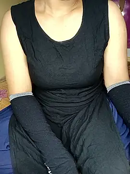 Snapshot of geetha_telugu_kan277 chatting on 09.22.25 geetha telugu kan277 online show from 09.22.25