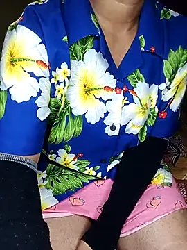 Snapshot of geetha_telugu_kan277 chatting on 09.29.25 geetha telugu kan277 online show from 09.29.25