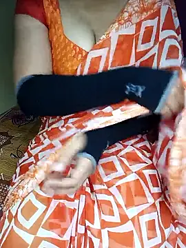 Snapshot of geetha_telugu_kan277 chatting on 10.05.25 geetha telugu kan277 online show from 10.05.25