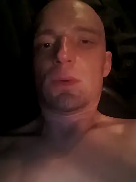 Snapshot of great_feeling chatting on 03.18.25 great feeling online show from 03.18.25